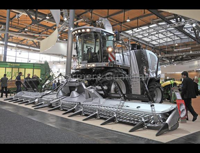 Agritechnica_Krone_Silver.jpg