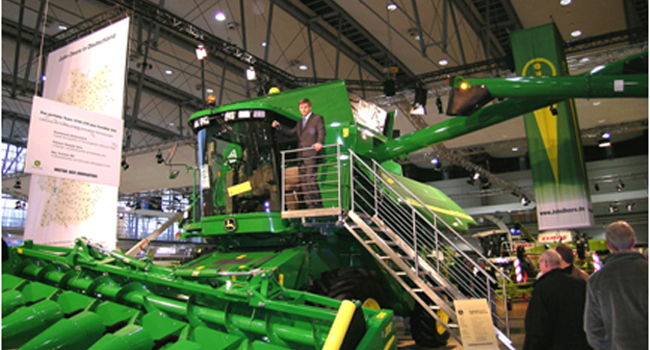 Agritechnika-2003_01.jpg