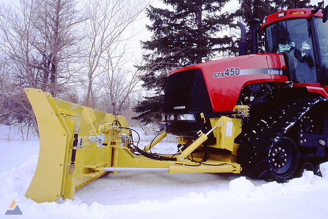 Degelman-Dozer-Blade-7900-67-Case-Stiger-Quadrac+.jpg