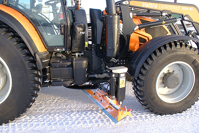 Grader-middle-4T-GO-1.jpg