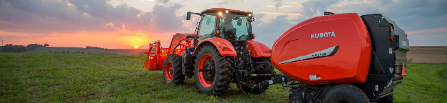 most-technika_tractor_kubota_baler.jpg