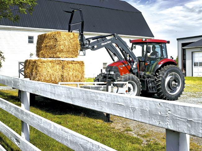 Quicke_QV_Versa-X_Square_Bale_Fork_Case_Farmall_110A.jpg