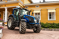 Tractor_Valtra_T3_series_02.jpg