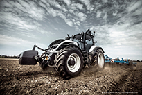 Tractor_Valtra_T4_Series_015_Cultivator-.jpg