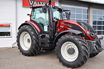 Tractor_Valtra_T4_Series_74-.jpg