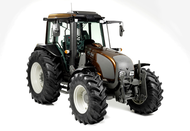 Valtra_A_HiTech_02_650_450.jpg