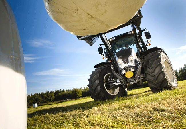 Valtra_N163_04_650_450.gif