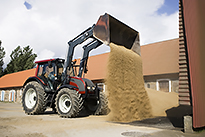 Valtra_N2_series_02_Front_Loader_Quicke_Q55_205.jpg