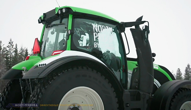 Valtra_T234V_Fastest_Tractor_Nokian_Tyres_11.jpg