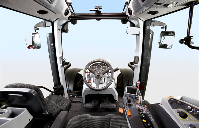 Valtra_T4_Series_055_650_Cabin.jpg